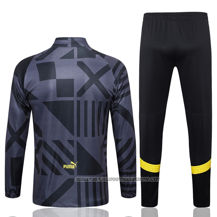 Jacket Tracksuit
 Borussia Dortmund 2022-2023 Black
 and 
Grey
